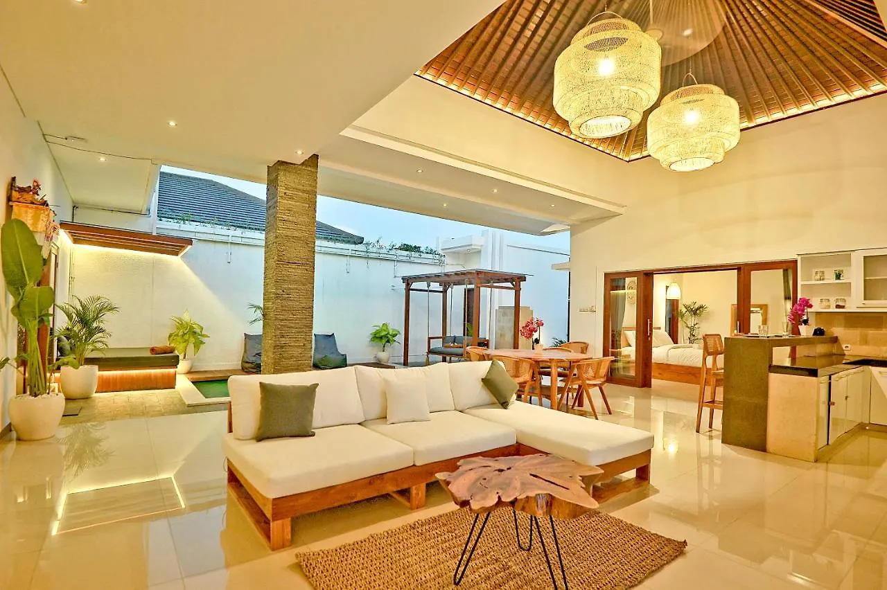 Villa Casey ile iletişim